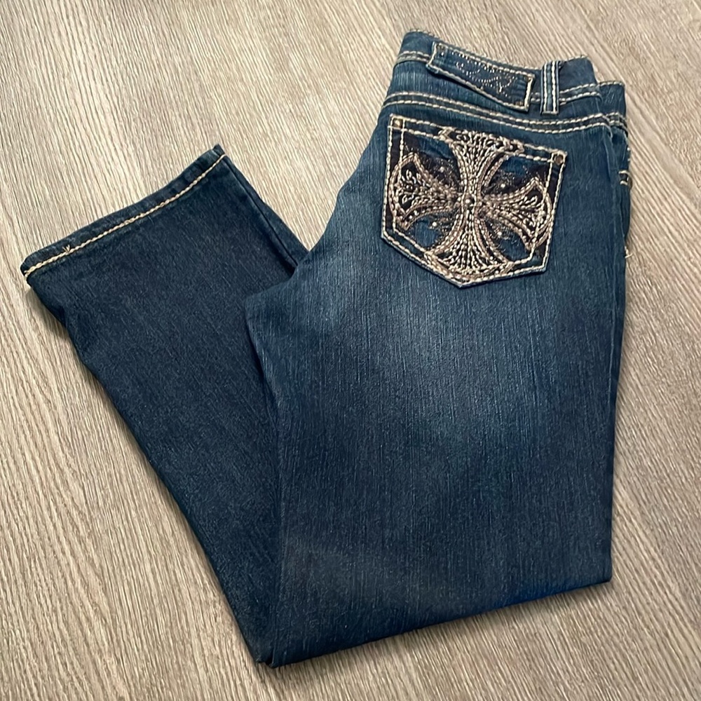 Women’s Code Bleu Capris